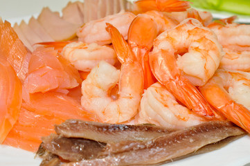 Fish für Sushi vorbereiten