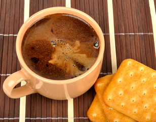 coffee and crackers