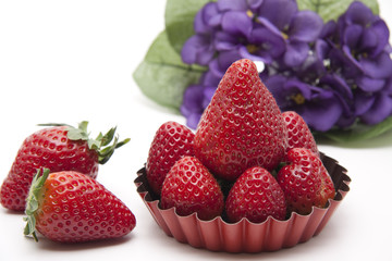 Erdbeeren in Tortelett Backform