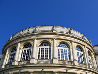 fen&ecirc;tres de l'op&eacute;ra