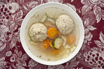 Canederli in brodo con verdure 2