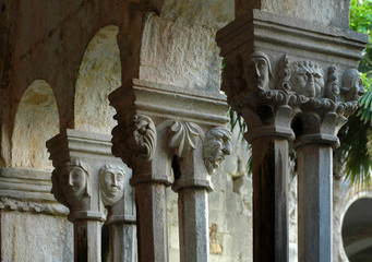 Cloître du Monastère des Franciscains à Dubrovnik