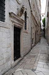 Fototapeta na wymiar Rue Strossmayer à Dubrovnik