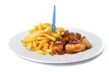 Das beste Essen Pommes mit Currywurst