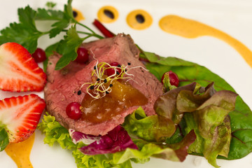 Roastfbeef mit Erdbeeren