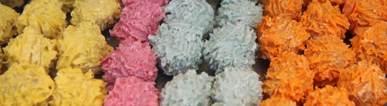 Multicolor chocolates with liquor