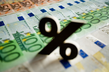 prozentzeichen auf Banknoten