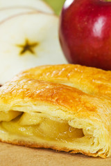 apple turnover strudel