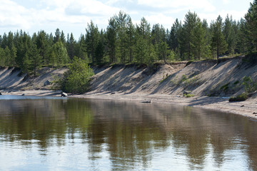На берегу северного озера. © mvi690