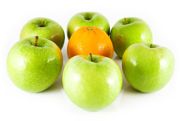 six apples and orange
