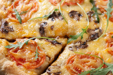 Pizza with mushroom and tomatoes