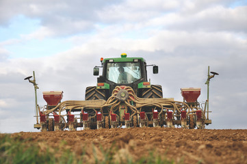 tracteur at herse