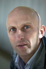 jeune homme, portrait, étonné, regard, mâle, viril, modèle