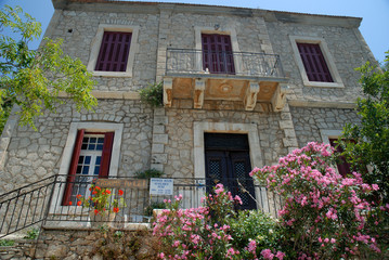 Fototapeta na wymiar Harbourmasters dom, Kioni, Wyspa Itaka w Grecji