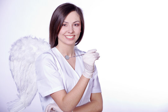 Zahn&auml;rztin Engel als Zahnfee Portr&auml;t