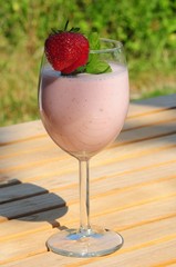 Milchshake mit Erdbeere