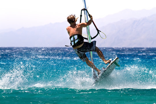 windsurfing freestyle