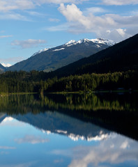 Fototapeta na wymiar Canadian lake