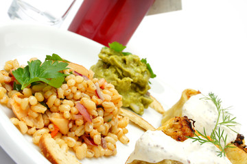 krautkrapfen mit graupensalat #11