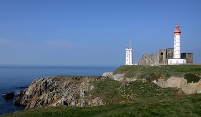 Fototapeta na wymiar phare,saint-mathieu,saint mathieu, brest, chapelle, finistère