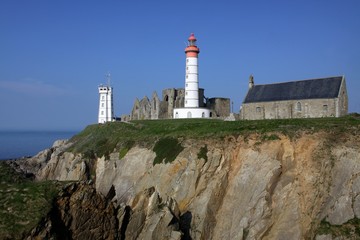 Fototapeta na wymiar phare,saint-mathieu,saint mathieu, brest, chapelle, finistère