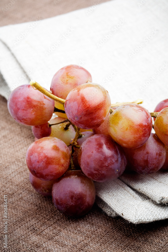 Wall mural Red grapes