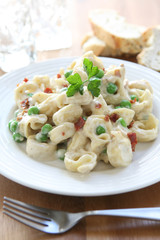 Tortellini with Prosciutto and Peas
