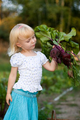 garden girl © mbt_studio
