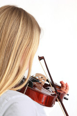 musizierendes M&auml;dchen