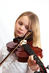 musizierendes M&auml;dchen