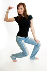 Junge Frau in Jeans 516