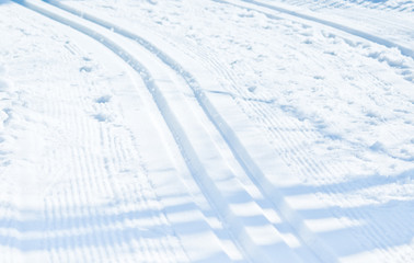 Traces de ski de fond