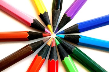 Naklejka premium Color pencils on a white background