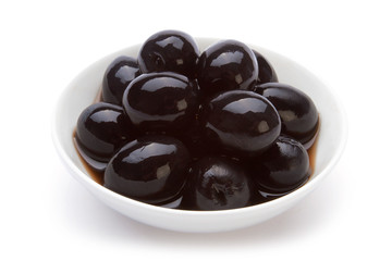 olives in a bowl