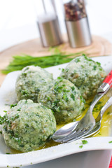 Spinatknödel