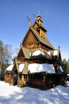 Antigua Iglesia vikinga