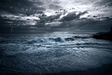 Zelfklevend Fotobehang sea storm © Alexey Usachev