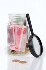 Chinese currency and magnifier