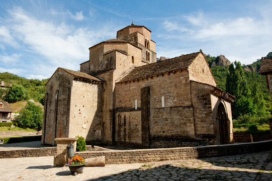 Santa Cruz de la Seros