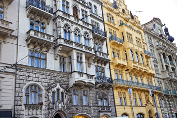 Prag, schön renovierte Häuser n der Altstadt