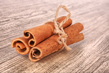Cinnamon bark on wooden table
