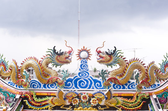 dragon statue on the roof