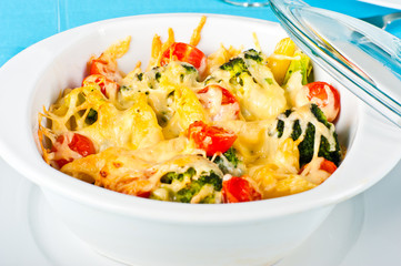 Pasta and broccoli bake