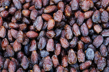 Dried dates
