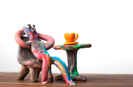 Knetm&auml;nnchen im Cafe