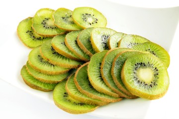 sliced kiwi fruits