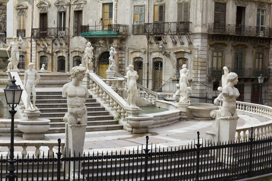 Piazza Pretoria - Palermo