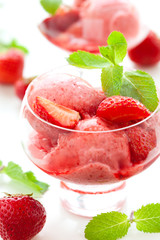 strawberry ice cream