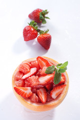 Fruit salad with strawberry and grapefruit