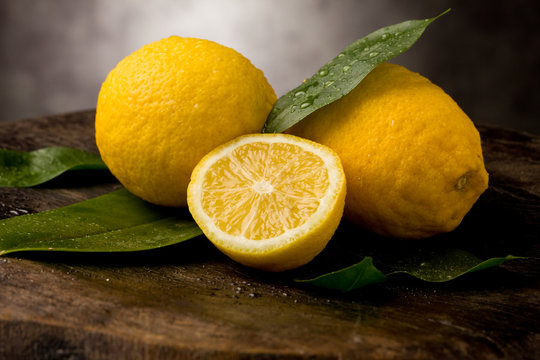 Limoni